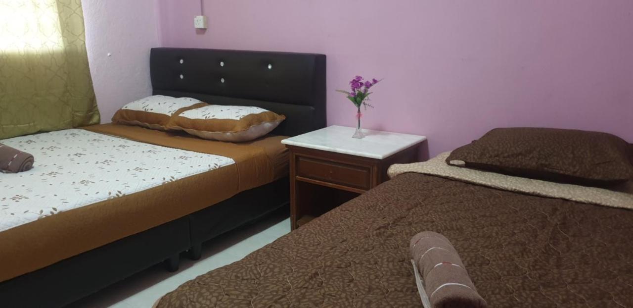 Cenang Indah Guest House 珍南海滩 外观 照片